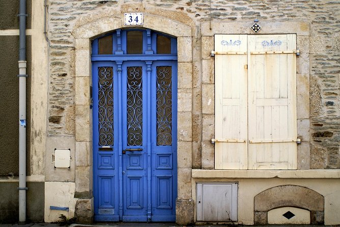 Cherbourg Like a Local: Customized Private Tour - Meeting and End Points