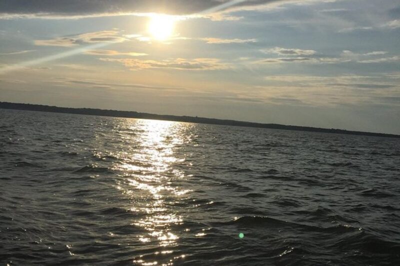 Chesapeake Beach: Sunset Sailing Cruise With Snacks - Onboard Amenities and Regulations
