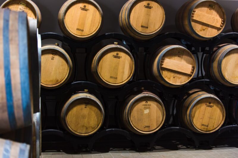 Chianciano Terme: Boutique Winery Tour With Tastings - Key Points