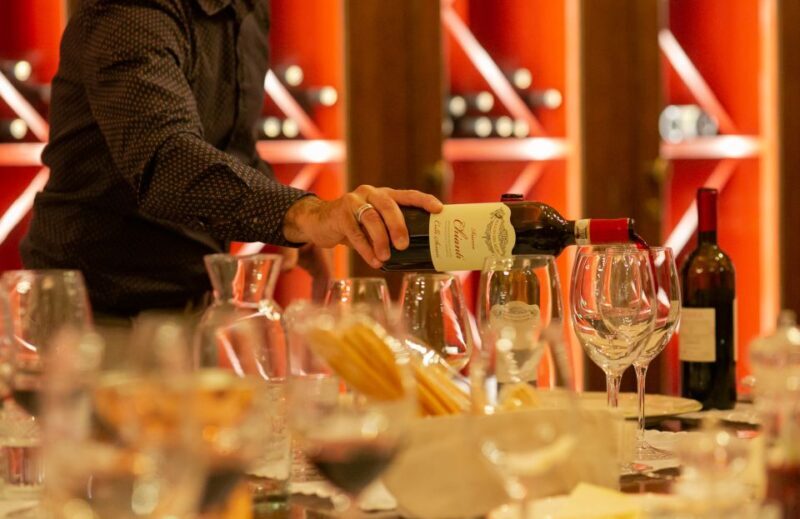 Chianciano Terme: Private Guided Winery Tour & Wine Tasting - Shopping for Local Products