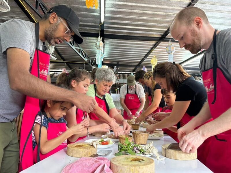 Chiang Mai: Asia Scenic Thai Cooking School - Expert Chef-Guided Instruction