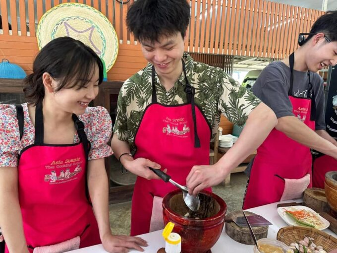 Chiang Mai: Asia Scenic Thai Cooking School - Inclusive Transportation and Amenities