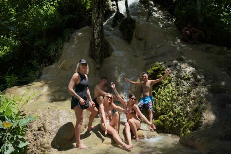 Chiang Mai: Bua Tong Sticky Waterfall, Huge Cave,Thai Buffet - Key Points