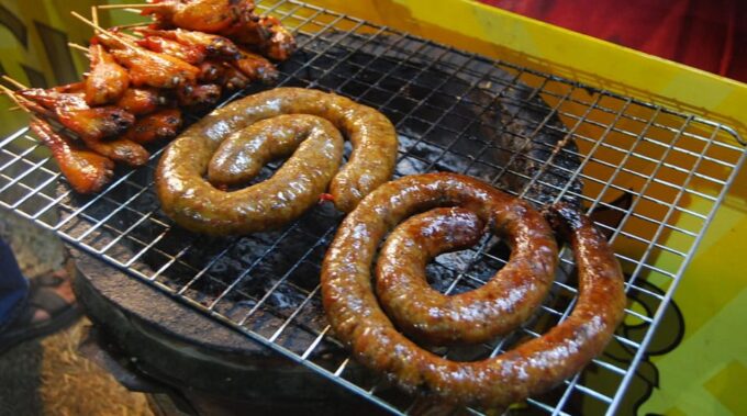 Chiang Mai: Chiang Mai Evening Foodie Tour - Tour Inclusions
