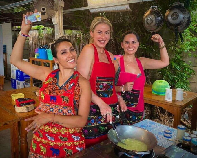 Chiang Mai: Cooking Class, Market and Thai Herbs Garden Tour - Booking and Reservation