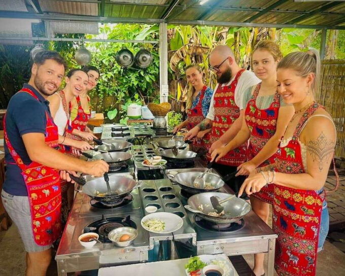 Chiang Mai: Cooking Class, Market and Thai Herbs Garden Tour - Additional Information