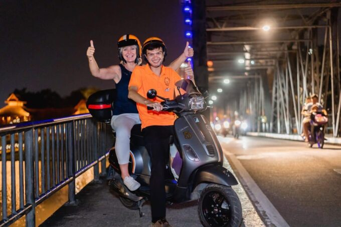Chiang Mai : Discover Chiang Mais After Dark by Vespa Tour - Discover Chiang Mais Landmarks
