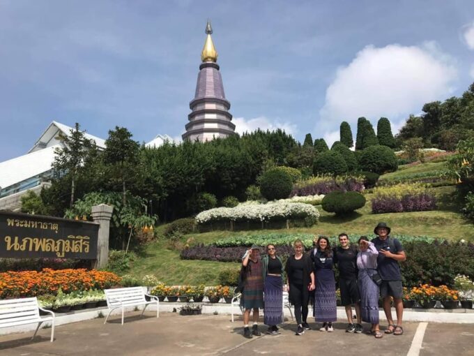 Chiang Mai: Doi Inthanon Park and Pha Dok Siew Hike Day Trip - Frequently Asked Questions
