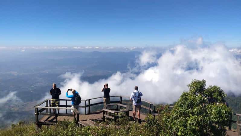 Chiang Mai: Doi Inthanon Park With Kew Mae Pan Hike Day Trip - King and Queen Pagodas