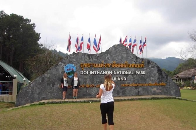 CHIANG MAI: Doi Inthanon-Trekking Pha Dok Seaw-Waterfall-Lunch - Pha Dok Seaw Waterfall