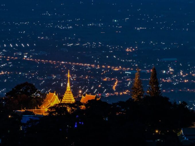 Chiang Mai: Doi Suthep and Wat Umong Enchanting Evening Tour - Last-Minute Booking Option