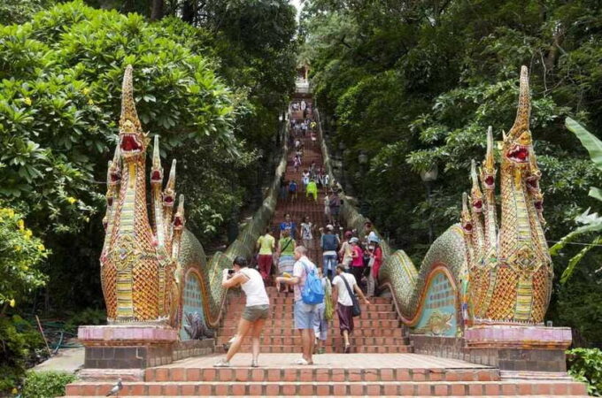 Chiang Mai: Doi Suthep Temple and Old City Walking Tour - Frequently Asked Questions
