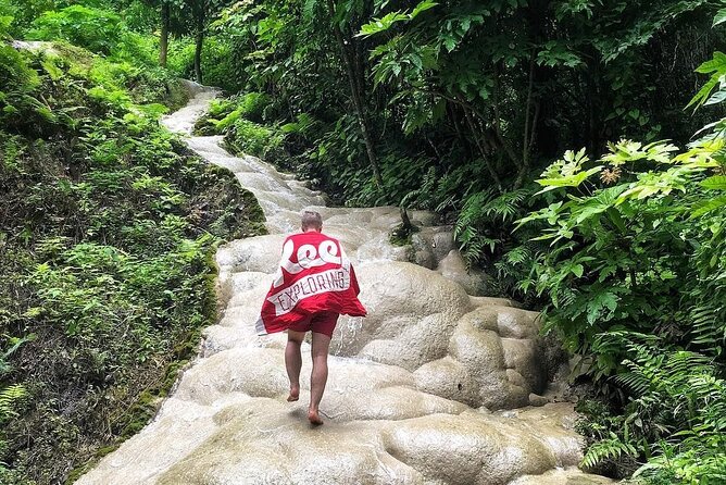 Chiang Mai Doi Suthep Temple and Sticky Waterfall Tour (Private & All-Inclusive) - Tour Details and Accessibility