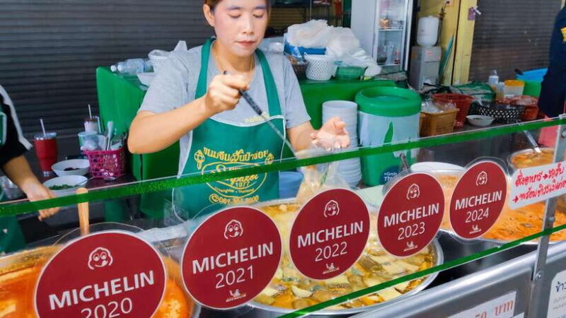 Chiang Mai: Doi Suthep, Wat Pha Lat and Michelin Food Tour - Culinary Experience