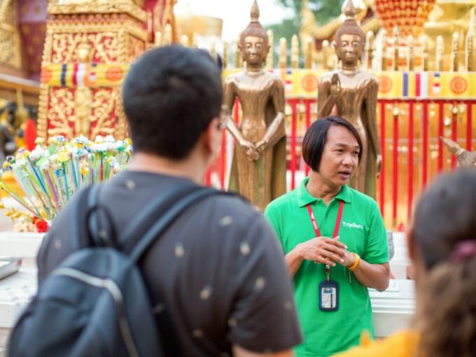 Chiang Mai: Doi Suthep, Wat Umong, and Pha Lat Sunrise Tour - Visiting Wat Umong