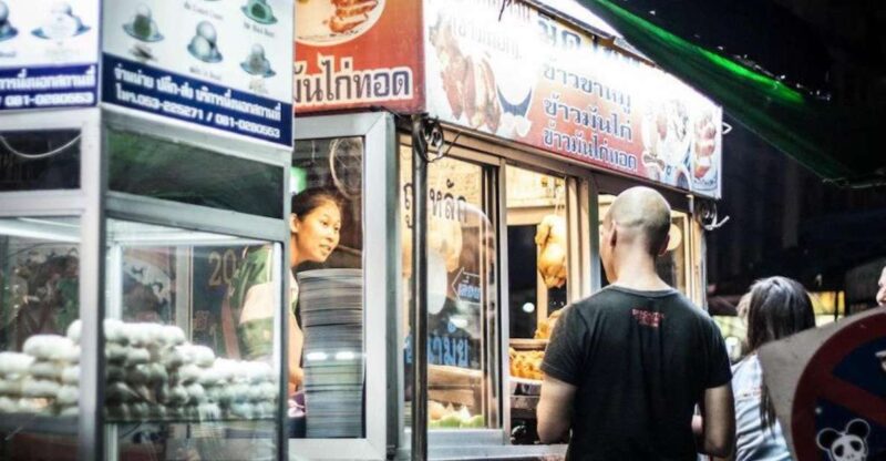 Chiang Mai: Evening Local Street Food Market Tour - Tips for a Memorable Experience