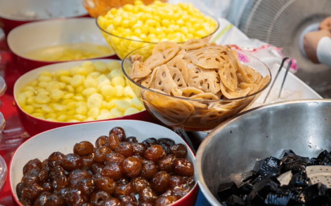 Chiang Mai: Evening Sightseeing and Local Food Guided Tour - Frequently Asked Questions