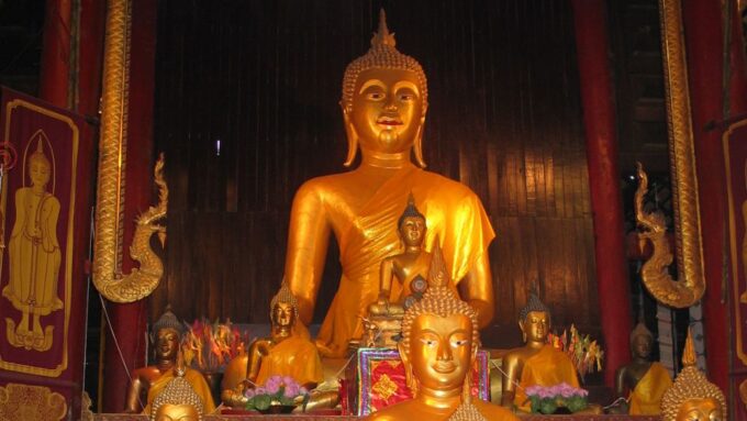 Chiang Mai: Guided Historical City Tour by Bike With Lunch - Recap