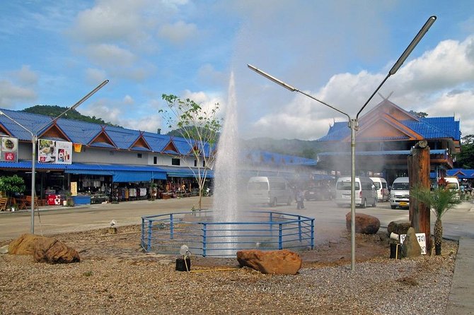 Chiang Mai Half Day Home Industries Sankampaeng (Minimum 2 Pax) - Activity Details