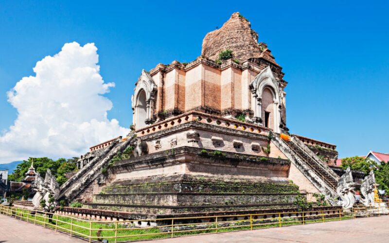 Chiang Mai: Half-Day Private City Tour by Tuk Tuk - Tour Experience