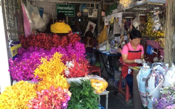 Chiang Mai: Half-Day Private City Tour by Tuk Tuk - Frequently Asked Questions