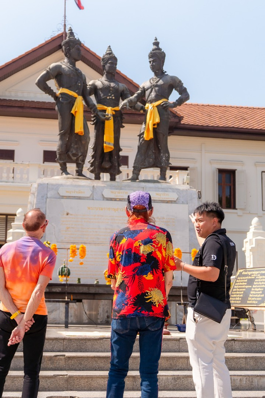 Chiang Mai: Historical and Culture Exploration Walking Tour - Key Highlights