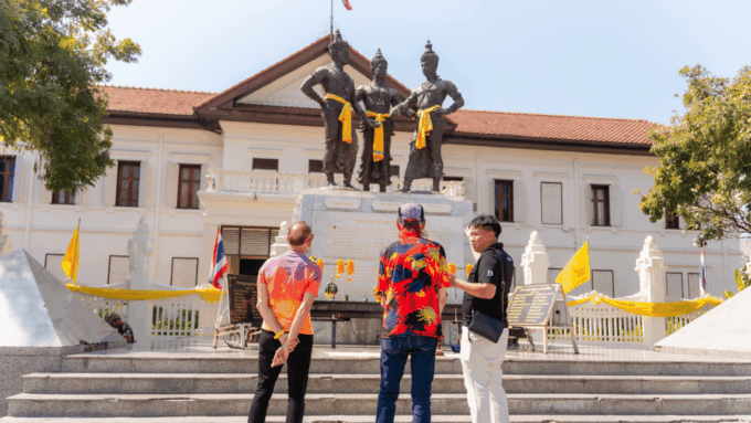 Chiang Mai: Historical and Culture Exploration Walking Tour - Spiritual Lifestyle and Culture of Chiang Mai