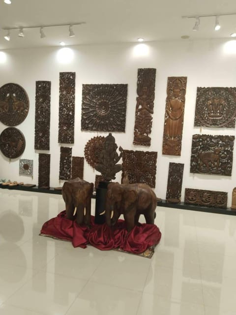Chiang Mai: Lanna Heritage Tour in Northern Thailand - Flourishing Community of Artisans