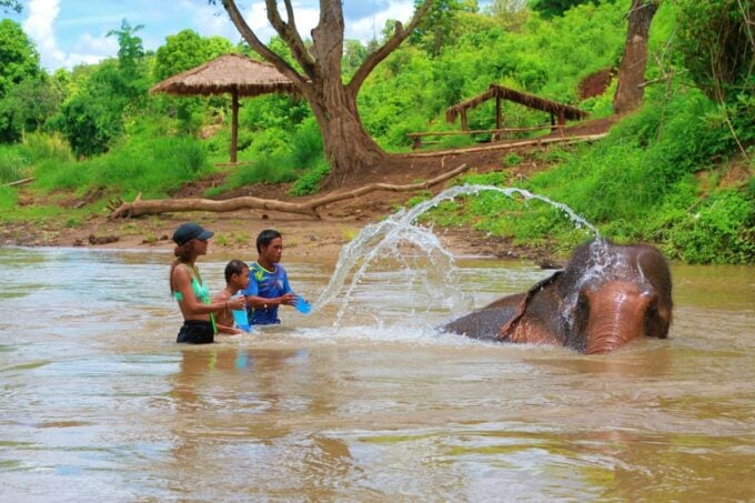 Chiang Mai: Living Green Elephant Sanctuary & Bamboo Rafting - What to Bring