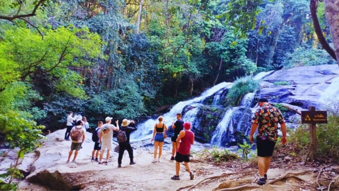 Chiang Mai: Living Green Elephant Sanctuary & Intanon Hiking - Included in the Tour
