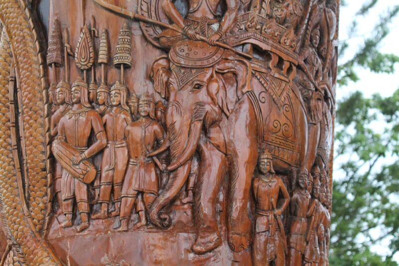 Chiang Mai: Main Temples Tour With Portuguese Speaking Guide - Wat Sri Suphan