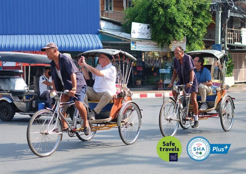 Chiang Mai: Market and Trishaw Ride Tour With Local Lunch - Experience Highlights