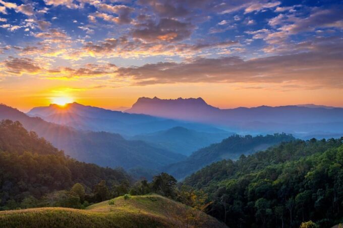 Chiang Mai: Minivan Rental With Driver to Doi Chiang Dao - Experiencing Pha Daeng National Park Attractions