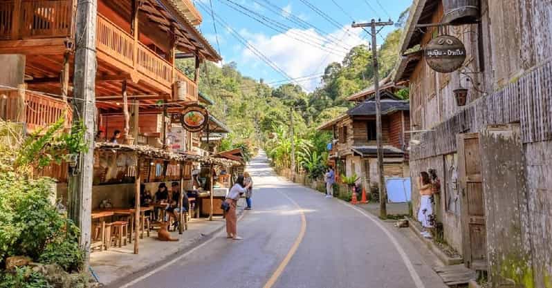 Chiang Mai: Minivan Rental With Driver to Doi Mae Kam Pong - Inclusions