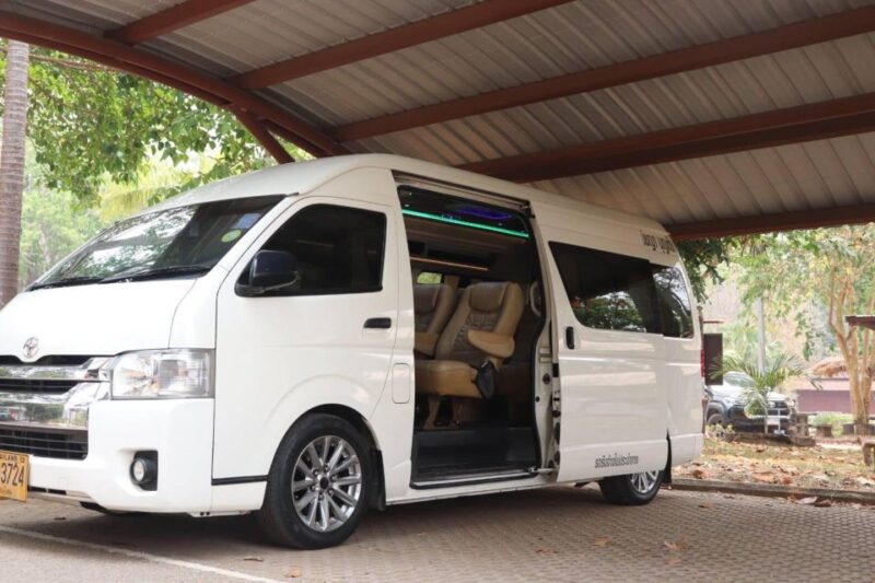 Chiang Mai Minivan Service With English Speaking Driver - Key Points