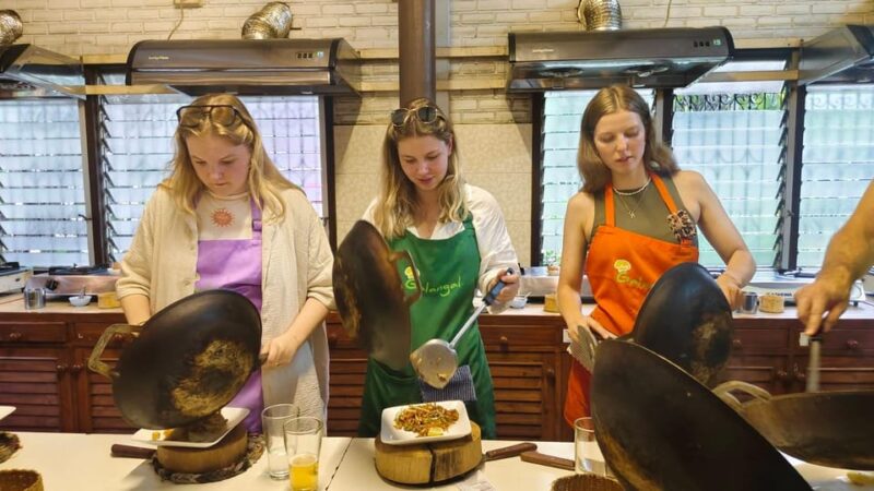 Chiang Mai: Morning Cooking Class With Market Visit - Cooking Class Overview