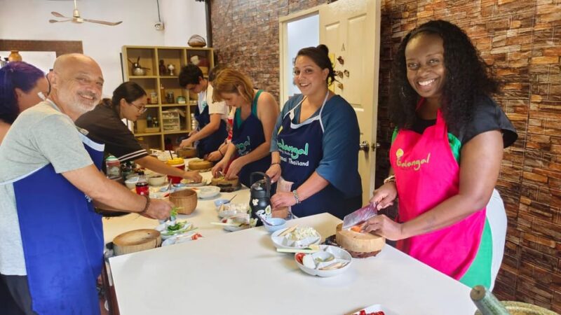 Chiang Mai: Morning Cooking Class With Market Visit - Cooking Lesson Details