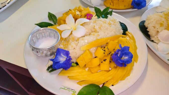 Chiang Mai: Morning Cooking Class With Market Visit - Booking and Reservations