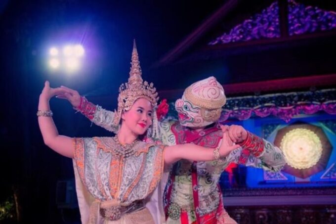 Chiang Mai: Northern Thai Cuisine Khantoke Dinner - Dining and Entertainment