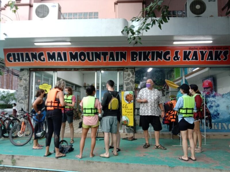 Chiang Mai: Ping River Night Kayaking Into City Center - Night Kayaking Experience