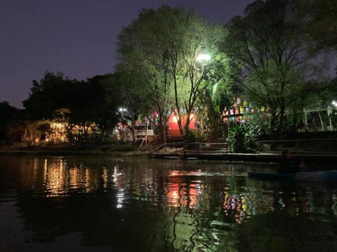Chiang Mai: Ping River Night Kayaking Into City Center - Pickup and Dropoff Logistics