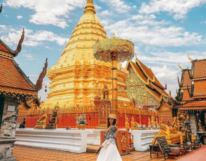 Chiang Mai: Private Instagrammable Tour With Thai Lunch - Pickup and Transport