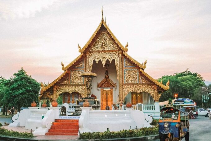 Chiang Mai: Private Tuk Tuk Tour of City Temples With Pickup - Pricing and Booking