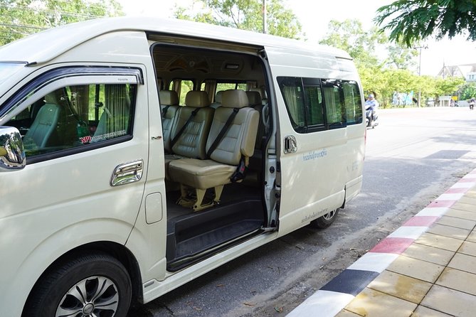 Chiang Mai: Private Van Arrival or Departure Airport Transfer - Passenger Capacity