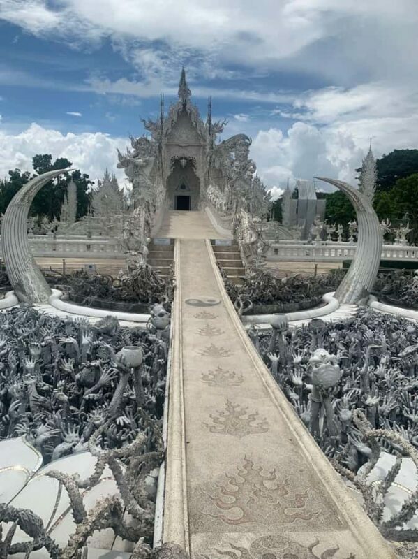 Chiang Mai: Red Temple Golden Triangle Boat Trip Free Lunch - Summary