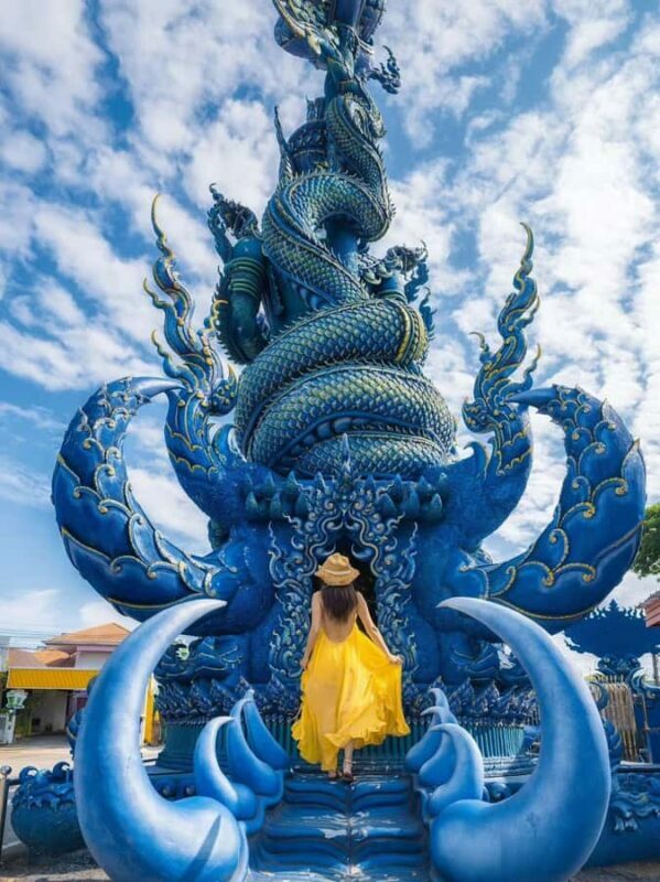 Chiang Mai: Red Temple Golden Triangle Boat Trip Free Lunch - Who Should Consider This Tour?