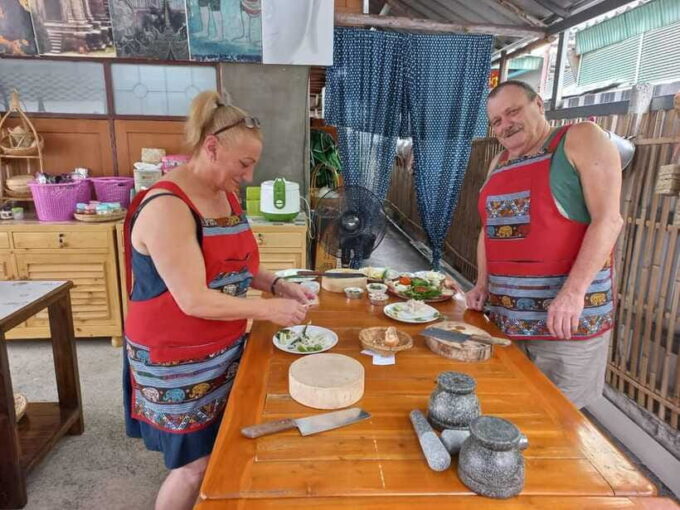 Chiang Mai: Small Group Thai Cooking Class With Market Tour - Exclusive Online Recipe Book and Photos