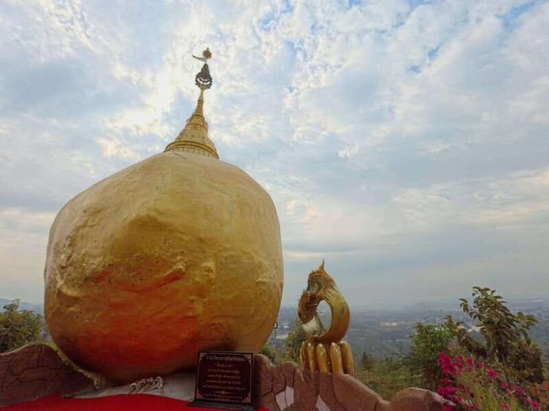 Chiang Mai: Sticky Waterfall Scenic Loop Unseen Lake &Temple - Bua Thong Sticky Waterfalls