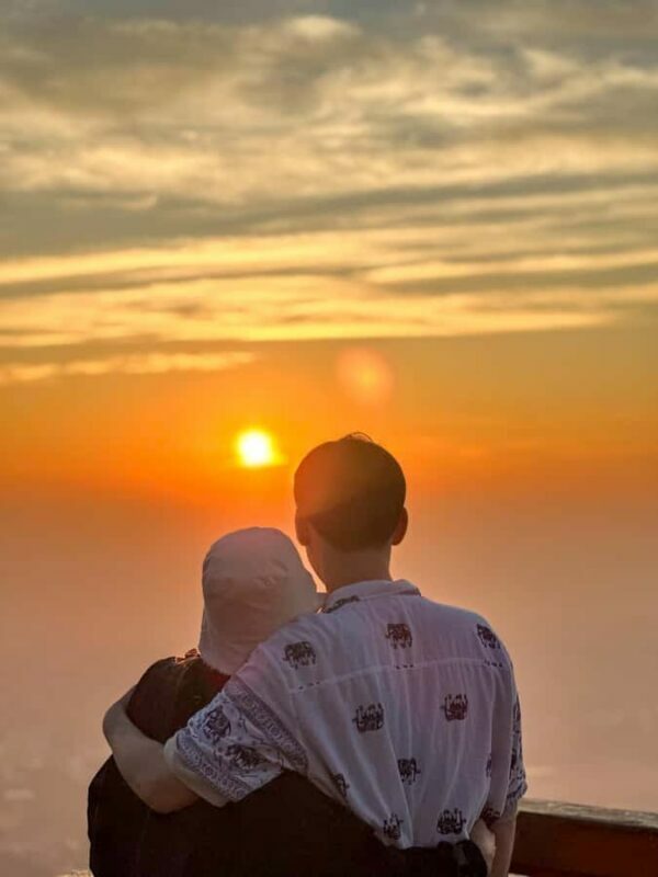 Chiang Mai: Sunrise DoiSuthep | WatPhaLat | iPhoneSnap - FAQs