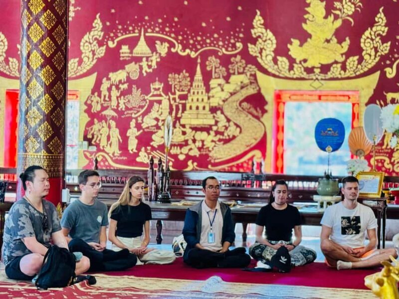 Chiang Mai: Temple Walking Tour with Ex-Monk & Meditation - The Starting Point: Three Kings Monument